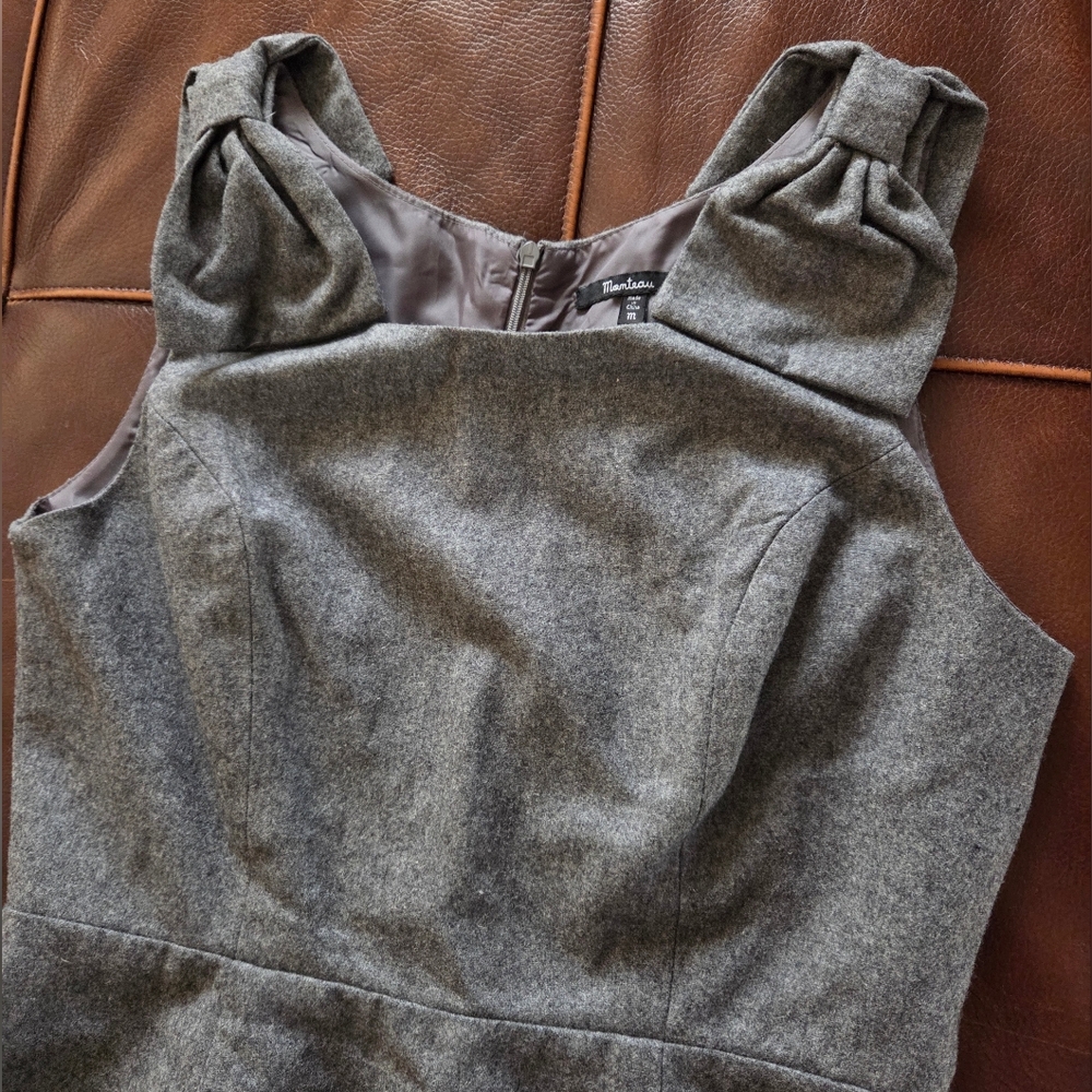 Monteau Sleeveless Gray Bow Sheath Dress Size Medium - Picture 15 of 16